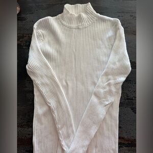 🤍🌊🧶EXPRESS Cotton Rib Mock Turtleneck Sweater